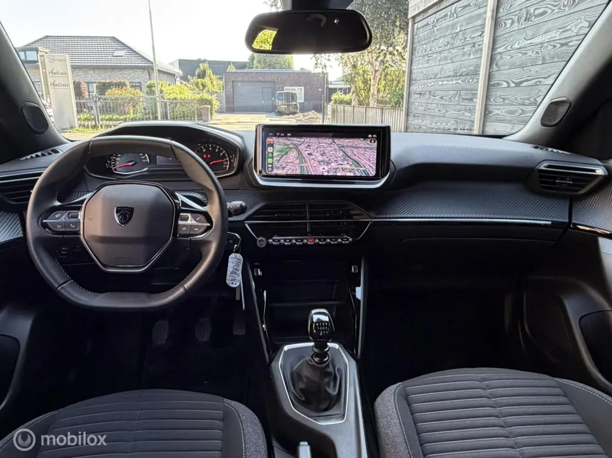 Allure Facelift!! Full map nav / carplay / camera 360 / 27.907 KM!!