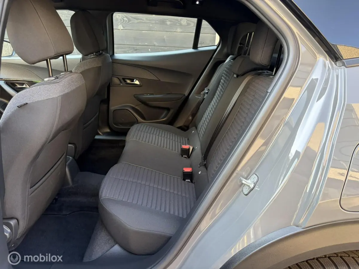 Allure Facelift!! Full map nav / carplay / camera 360 / 27.907 KM!!