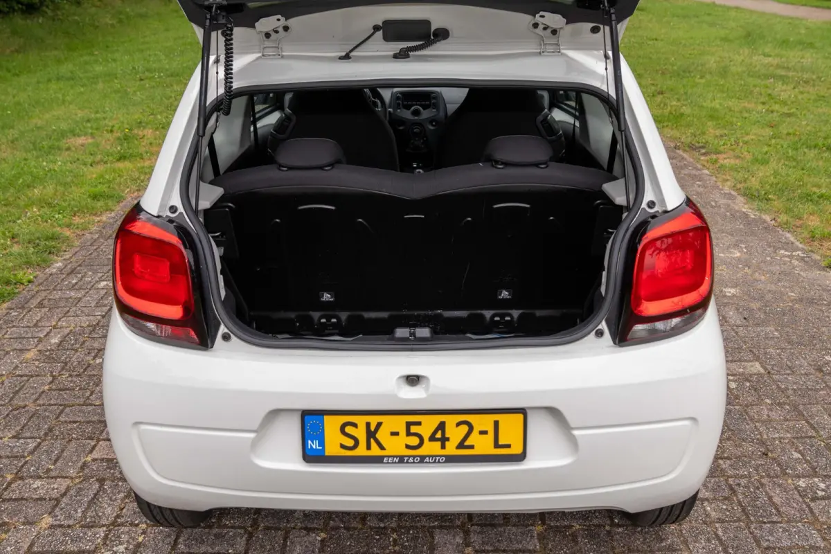 1.0 e-VTi Live 2e Eig. 85.700 km +NAP NL-auto