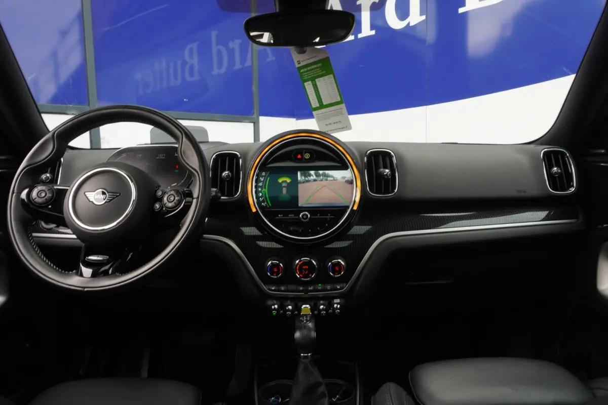 1.5 Cooper ALL4+Pano-dak+volleder+19"Lmv+Elek-Klep+Trim/Serious-Pakket+camera+navi+thunder-grey+Harman-Kardon