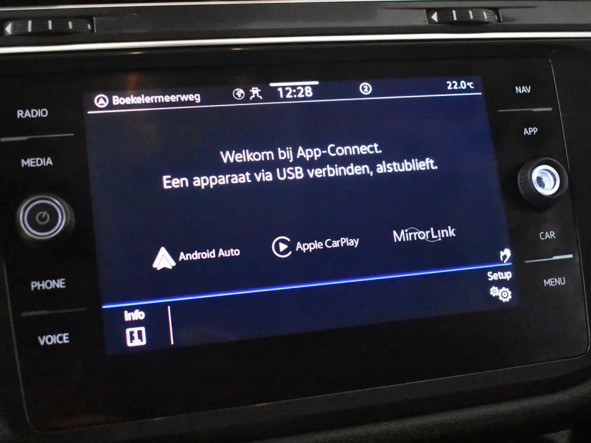 1.5 TSI Comfortline Business 150PK DSG/AUTO | Trekhaak uitklapbaar | Achteruitrijcamera | Apple carplay Android auto | Navigatie full map | Adaptief cruise control | DAB | LED | 17"LMV