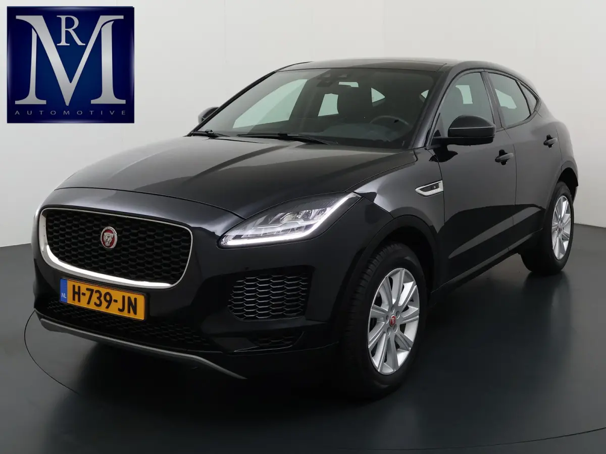 2.0 P200 AWD R-Dynamic RIJKLAARPRIJS INCL 12 MND BOVAG GARANTIE| PANO| ELEK. ACHTERKLEP| ELEK. STOEL| LEER| TREKHAAK LED