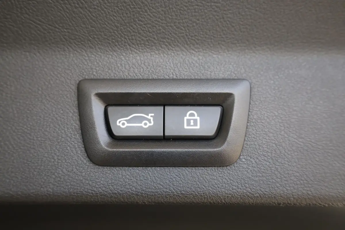 M40i xDrive Driving Assistant | Elektr. Trekhaak | Panoramadak | Head-Up | Elektrisch verstelbare stoelen
