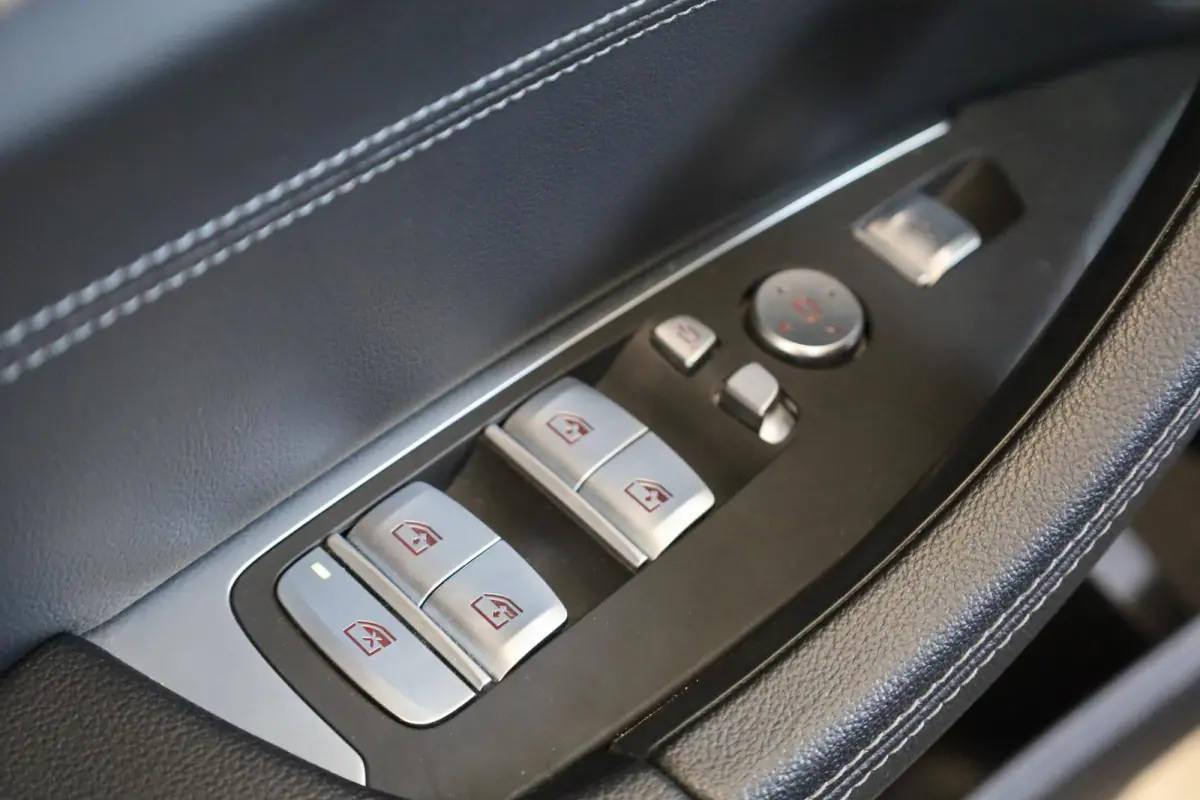 M40i xDrive Driving Assistant | Elektr. Trekhaak | Panoramadak | Head-Up | Elektrisch verstelbare stoelen
