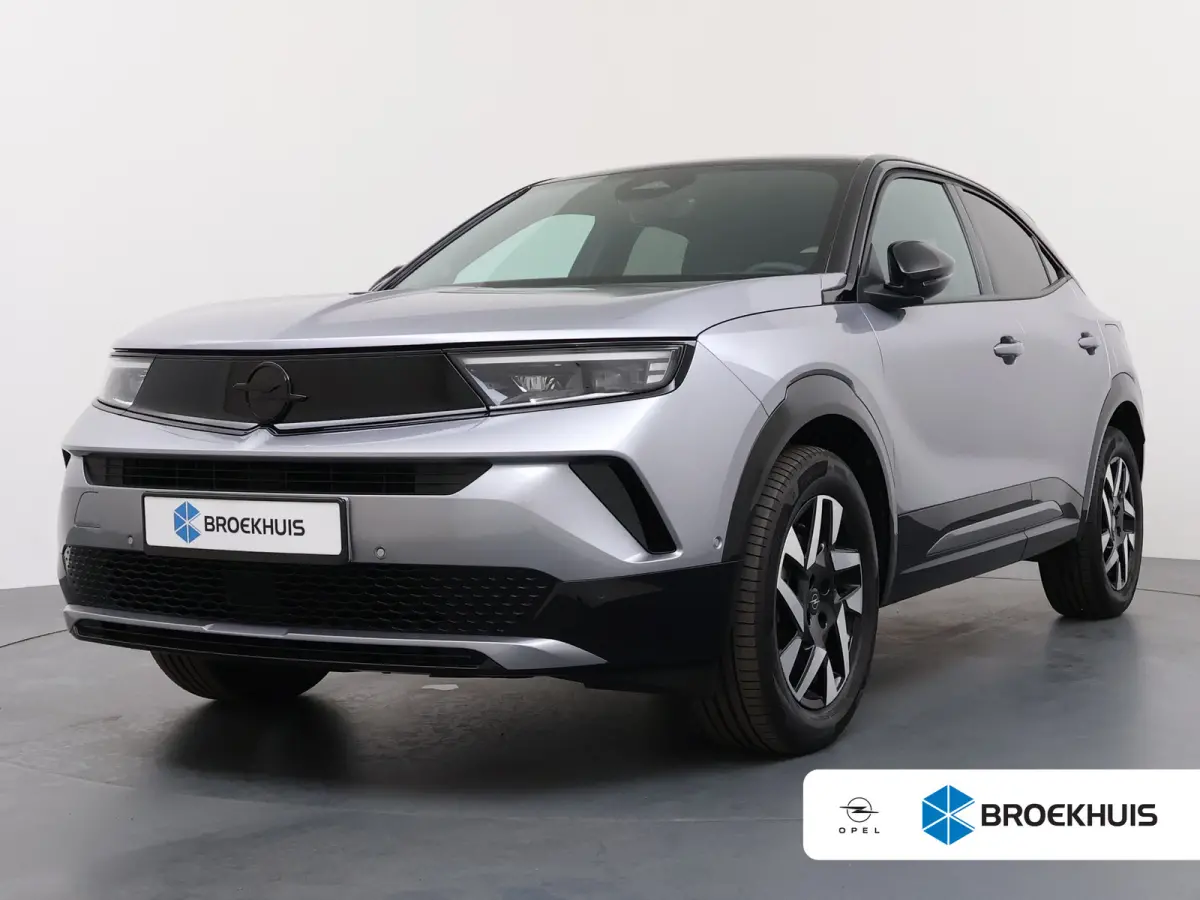 1.2 Turbo Hybrid GS / Alcantara / Navigatie / Camera / Parkeersensoren / Stuur -en Stoelverwarmd / Keyless / Carplay / 17'' LMV