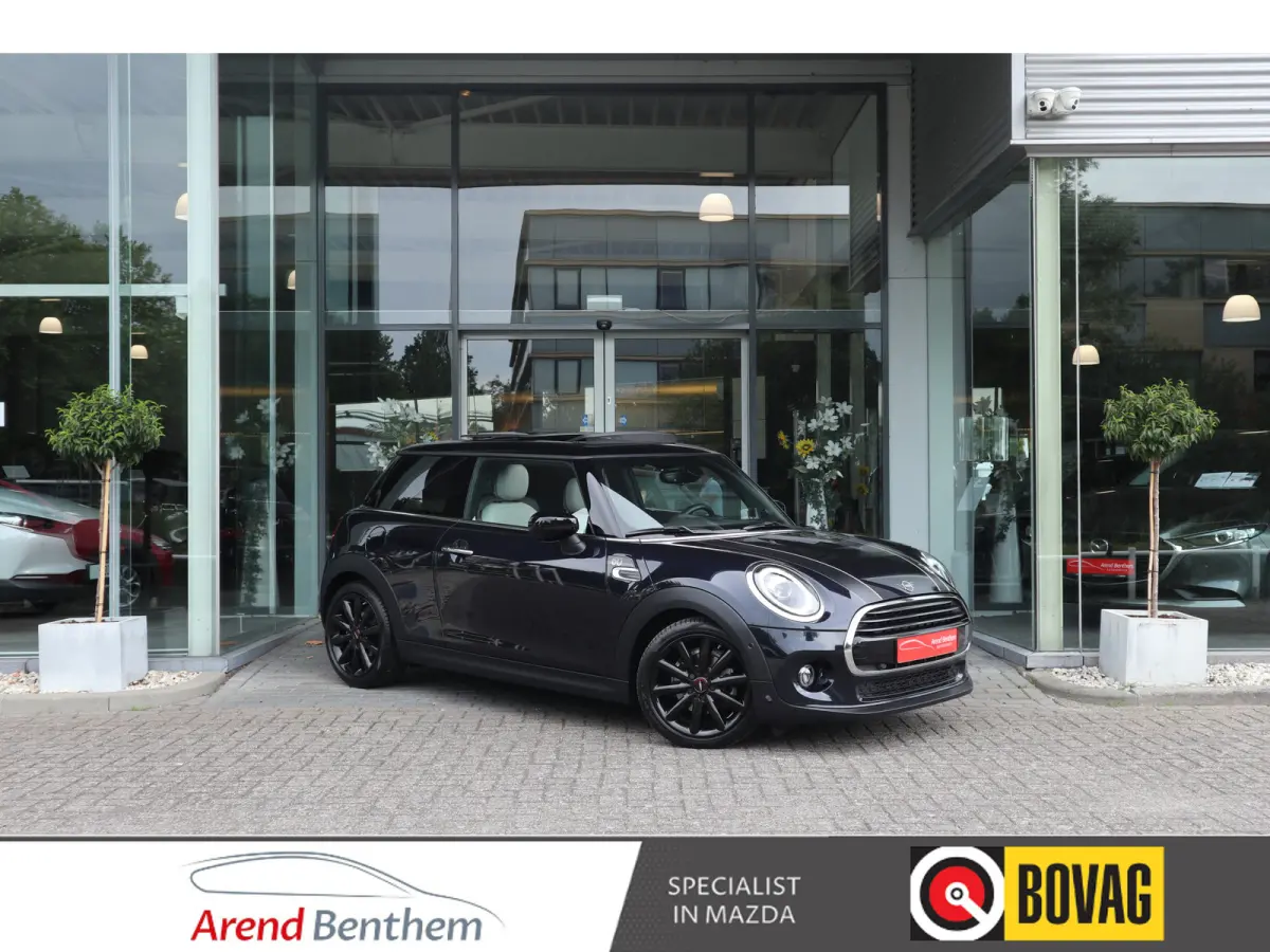 1.5 Cooper 60 Years Edition Pano / H&K Audio / Leer / Head-up / LED / Clima / Cruise