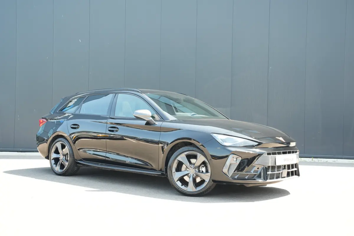 1.5 TSI e-Hybrid 204pk Business | Panoramadak | Camera | Bestuurdersstoel Elektrisch | Sennheiser | 18"
