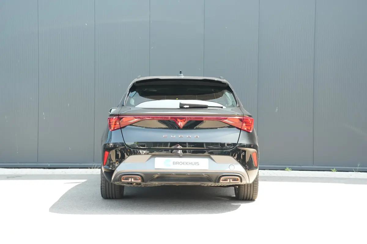 1.5 TSI e-Hybrid 204pk Business | Panoramadak | Camera | Bestuurdersstoel Elektrisch | Sennheiser | 18"