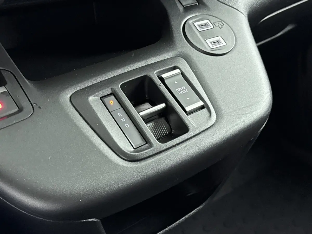 136pk L2 50 kWh | Accu 99% | Airco | Parkeersenoren | Camera | Cruise Control | Vloerplaat | Dodehoekbewaking