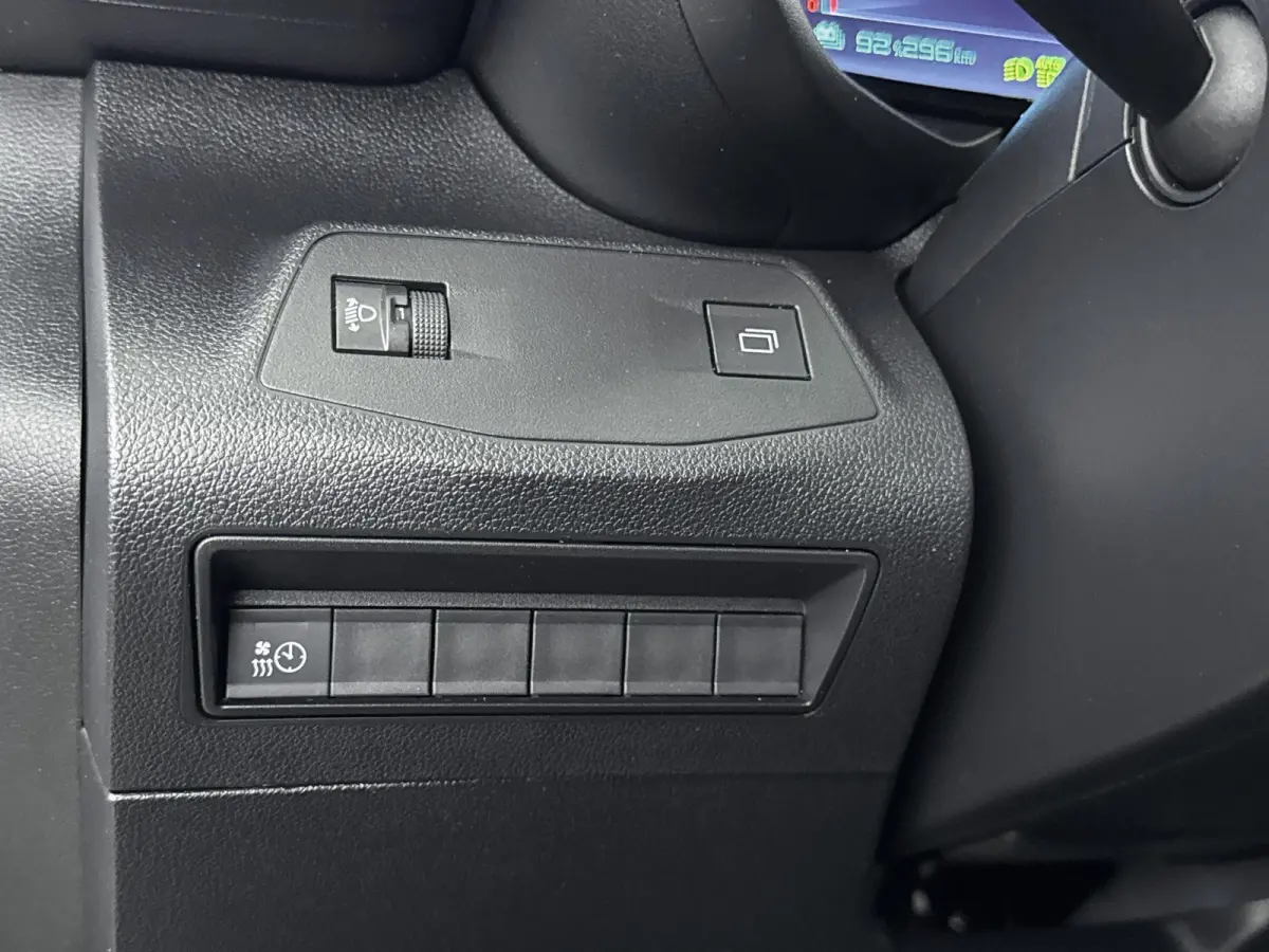 136pk L2 50 kWh | Accu 99% | Airco | Parkeersenoren | Camera | Cruise Control | Vloerplaat | Dodehoekbewaking