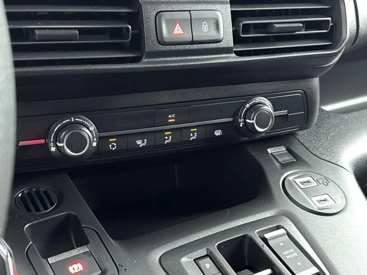 136pk L2 50 kWh | Accu 99% | Airco | Parkeersenoren | Camera | Cruise Control | Vloerplaat | Dodehoekbewaking
