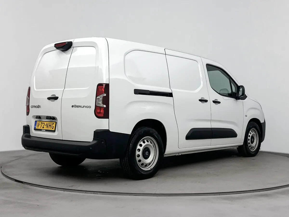 136pk L2 50 kWh | Accu 99% | Airco | Parkeersenoren | Camera | Cruise Control | Vloerplaat | Dodehoekbewaking