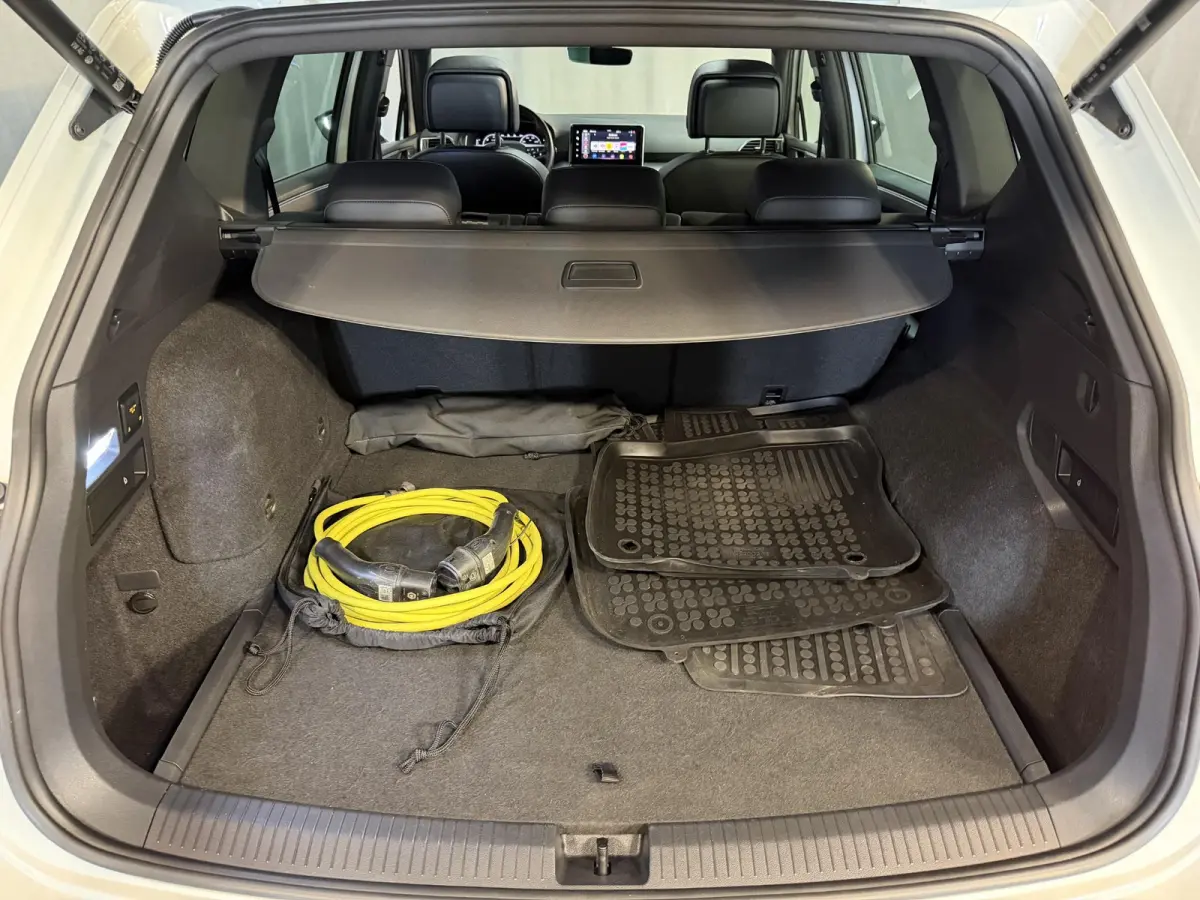 1.4 TSI e-Hybrid PHEV FR Business Intense 20"/Panoramadak/Leder + memory/360 camera/Keyless/Dodehoek/Elektrische klep/Stuur + stoelverwarming v+a