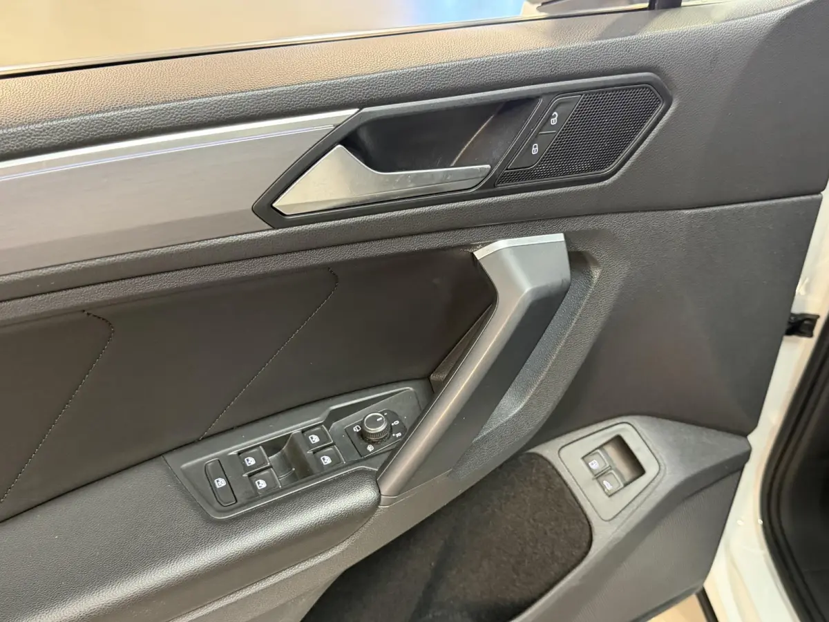 1.4 TSI e-Hybrid PHEV FR Business Intense 20"/Panoramadak/Leder + memory/360 camera/Keyless/Dodehoek/Elektrische klep/Stuur + stoelverwarming v+a