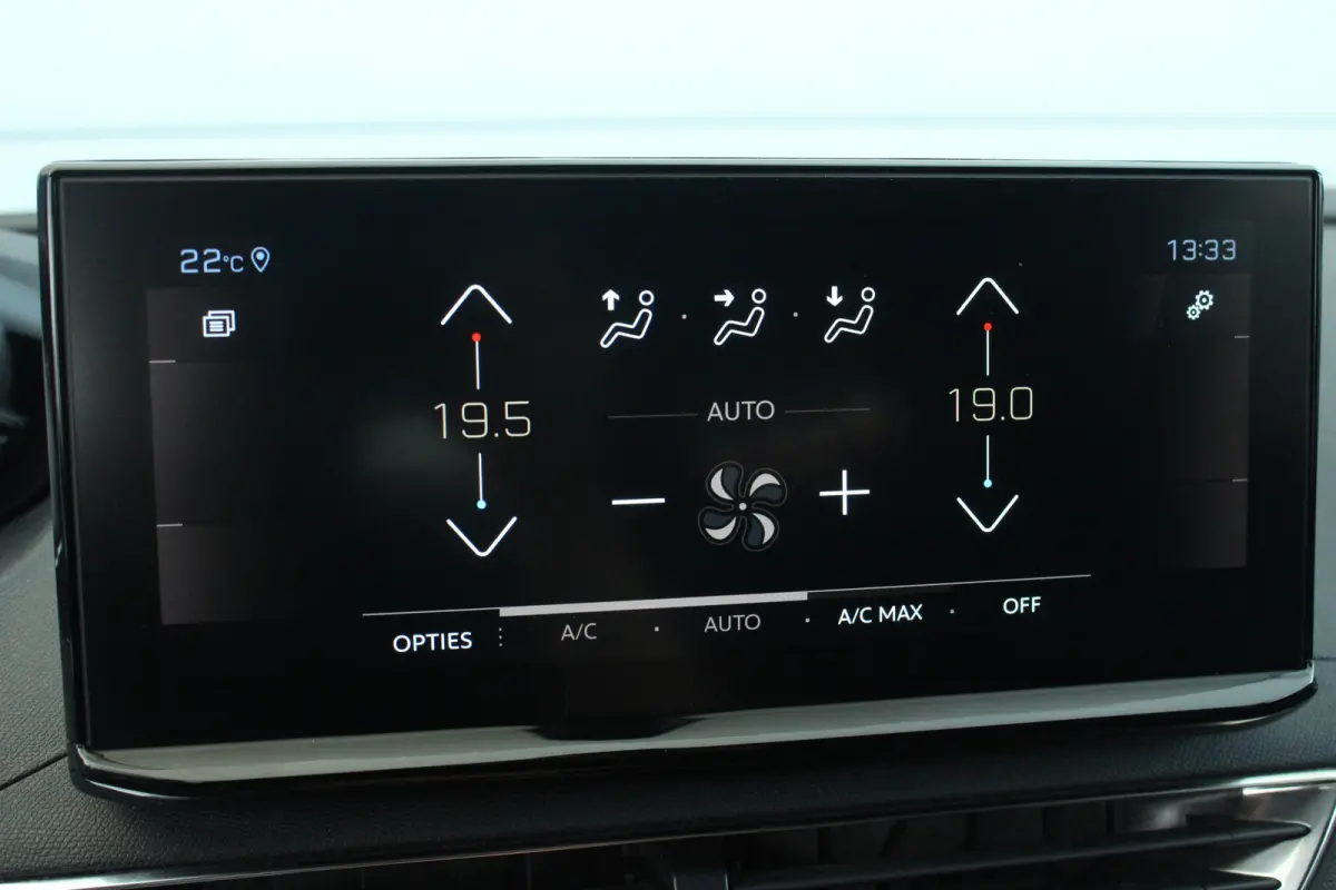 1.2 GT | Pano | Memory | 360 CAM | Adaptive Cruise & Drive Assist | Stoelverw. | Navi | Carplay | | Pano | Memory | 360 CAM | Adaptive Cruise & Drive Assist | Stoelverw. | Navi | Carplay |