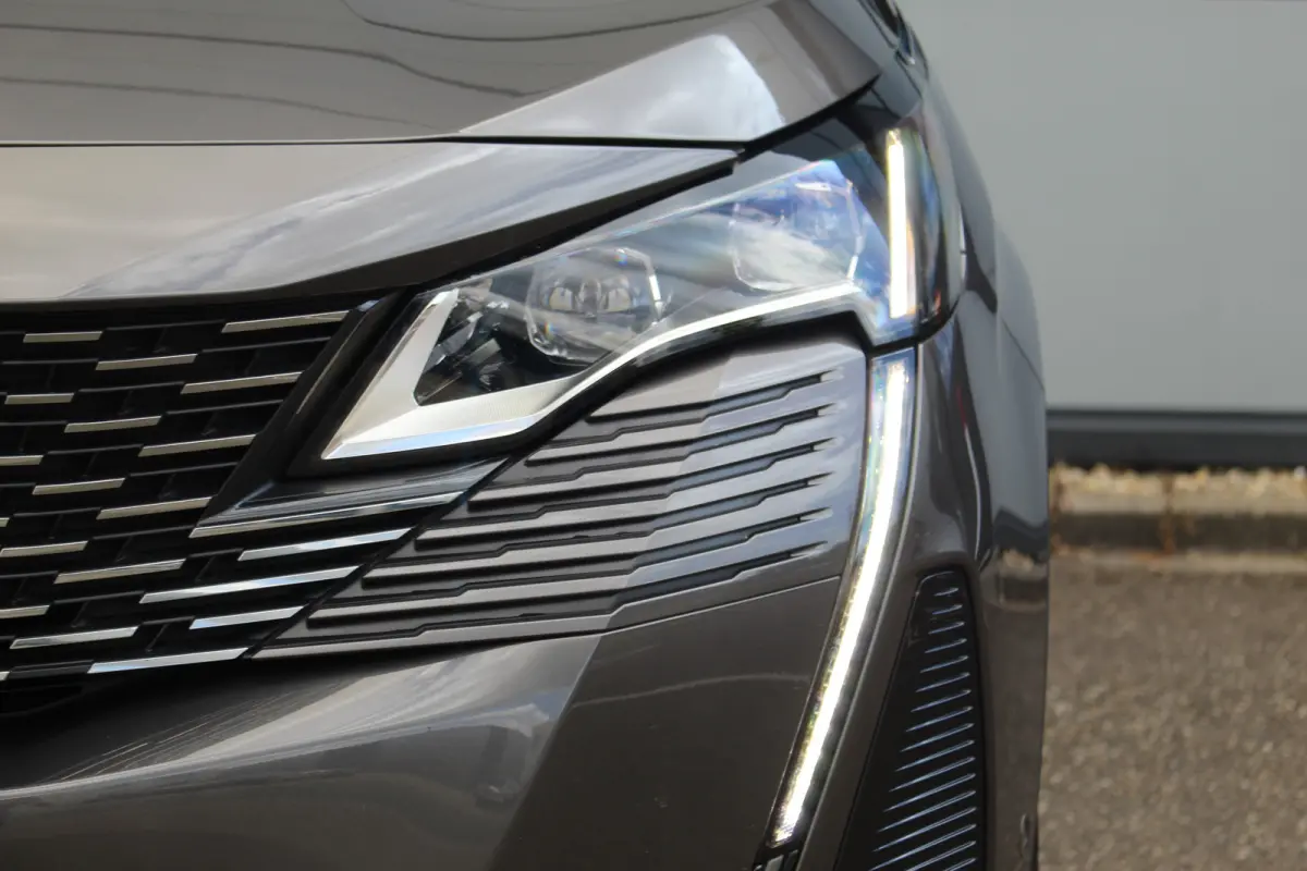 1.2 GT | Pano | Memory | 360 CAM | Adaptive Cruise & Drive Assist | Stoelverw. | Navi | Carplay | | Pano | Memory | 360 CAM | Adaptive Cruise & Drive Assist | Stoelverw. | Navi | Carplay |