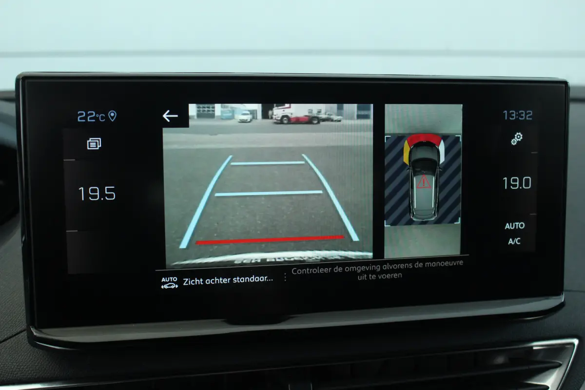 1.2 GT | Pano | Memory | 360 CAM | Adaptive Cruise & Drive Assist | Stoelverw. | Navi | Carplay | | Pano | Memory | 360 CAM | Adaptive Cruise & Drive Assist | Stoelverw. | Navi | Carplay |