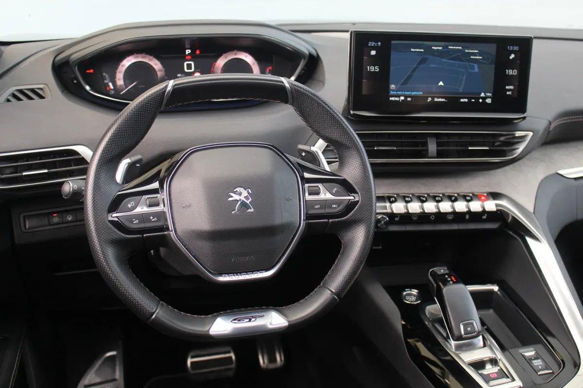 1.2 GT | Pano | Memory | 360 CAM | Adaptive Cruise & Drive Assist | Stoelverw. | Navi | Carplay | | Pano | Memory | 360 CAM | Adaptive Cruise & Drive Assist | Stoelverw. | Navi | Carplay |