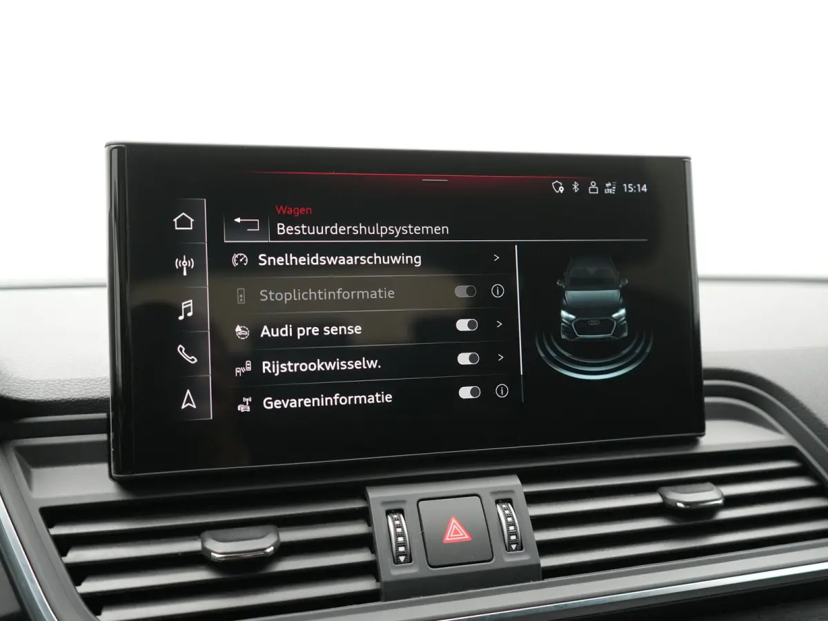 50 TFSI e Pro Line PHEV 300pk Dealer O.H. | Trekhaak Af Fabriek | Head Up | 360 Camera | BLACK PACK| Voorstoelen Verwarmd | Blis | 20"L.M | Virtual Cockpit | Cruise Control | Navigatie | DAB