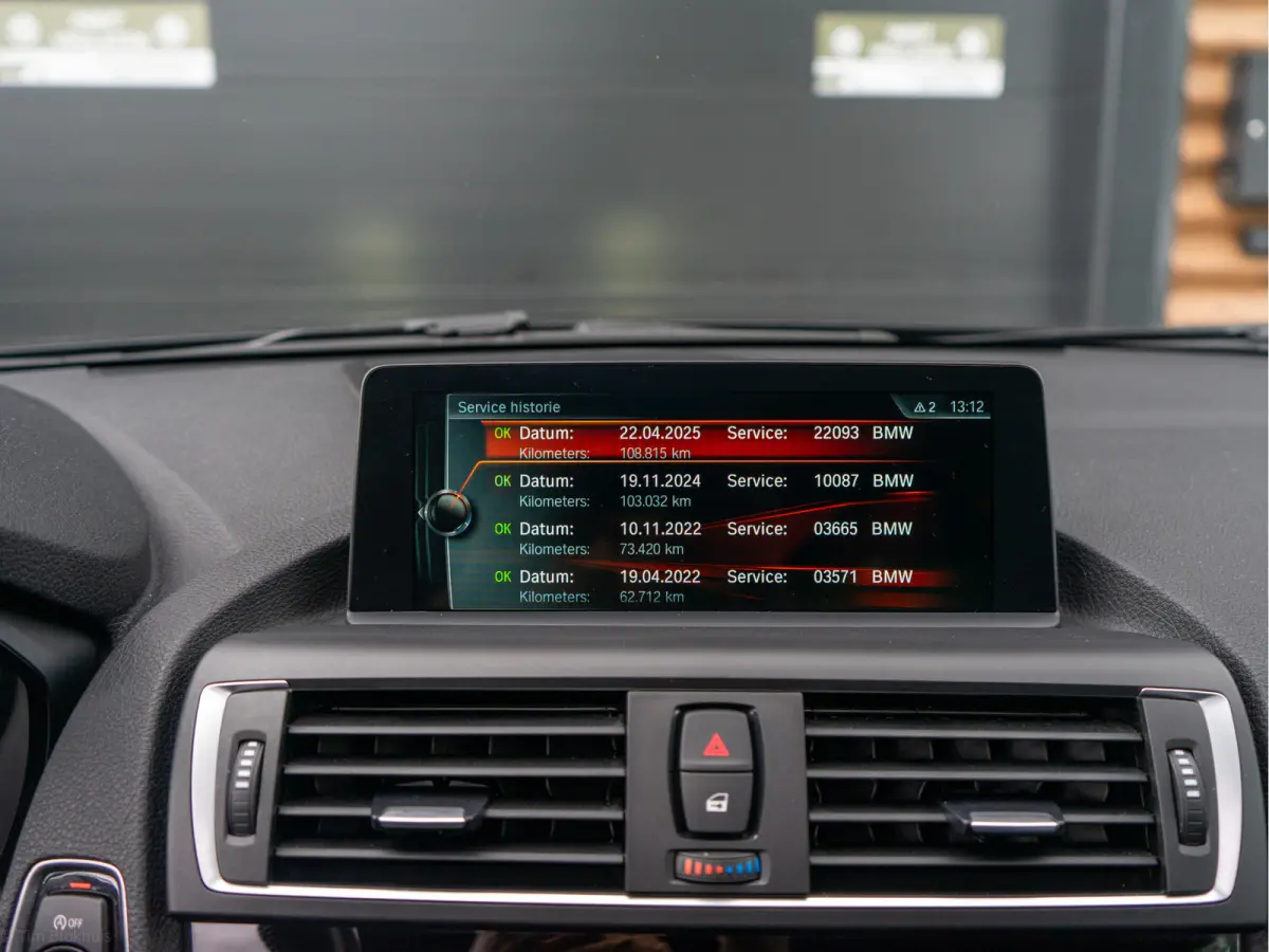 M2 DCT 370PK NIEUWSTAAT I NL-AUTO I NAP I DEALER-ONDERHOUDEN I I 19" I Harman kardon I Leer I Schuifdak I Memory I Camera I Led I Carplay I Carbon I