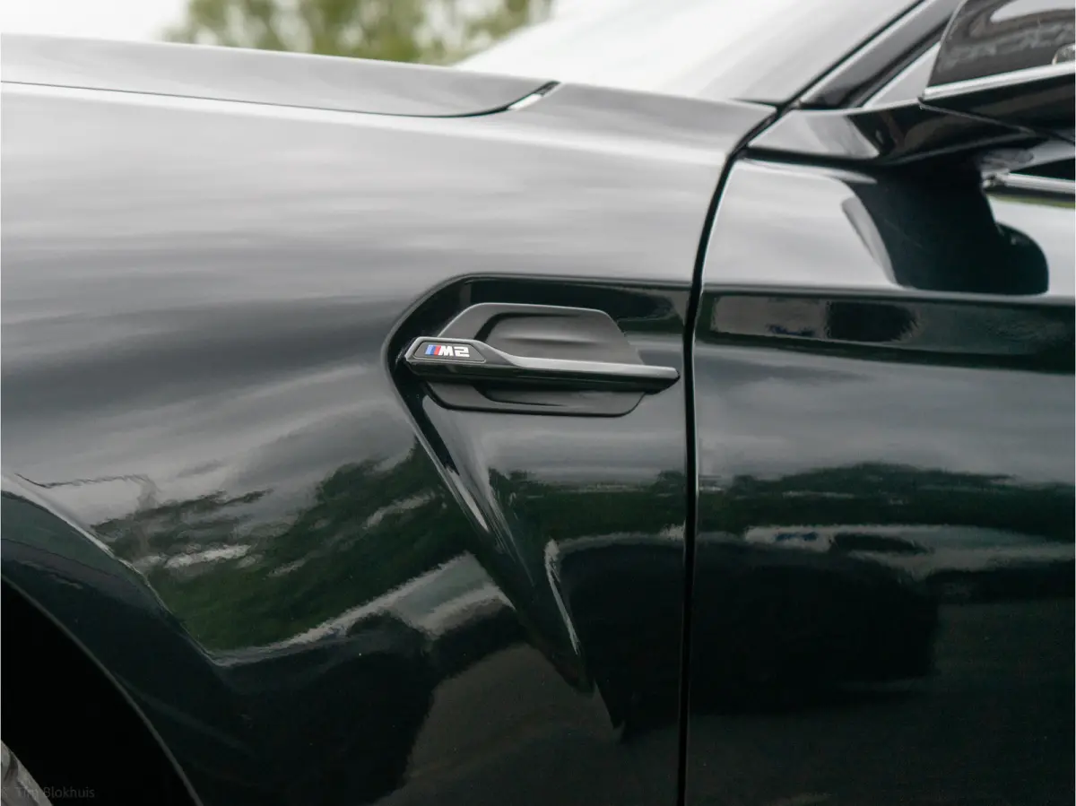 M2 DCT 370PK NIEUWSTAAT I NL-AUTO I NAP I DEALER-ONDERHOUDEN I I 19" I Harman kardon I Leer I Schuifdak I Memory I Camera I Led I Carplay I Carbon I