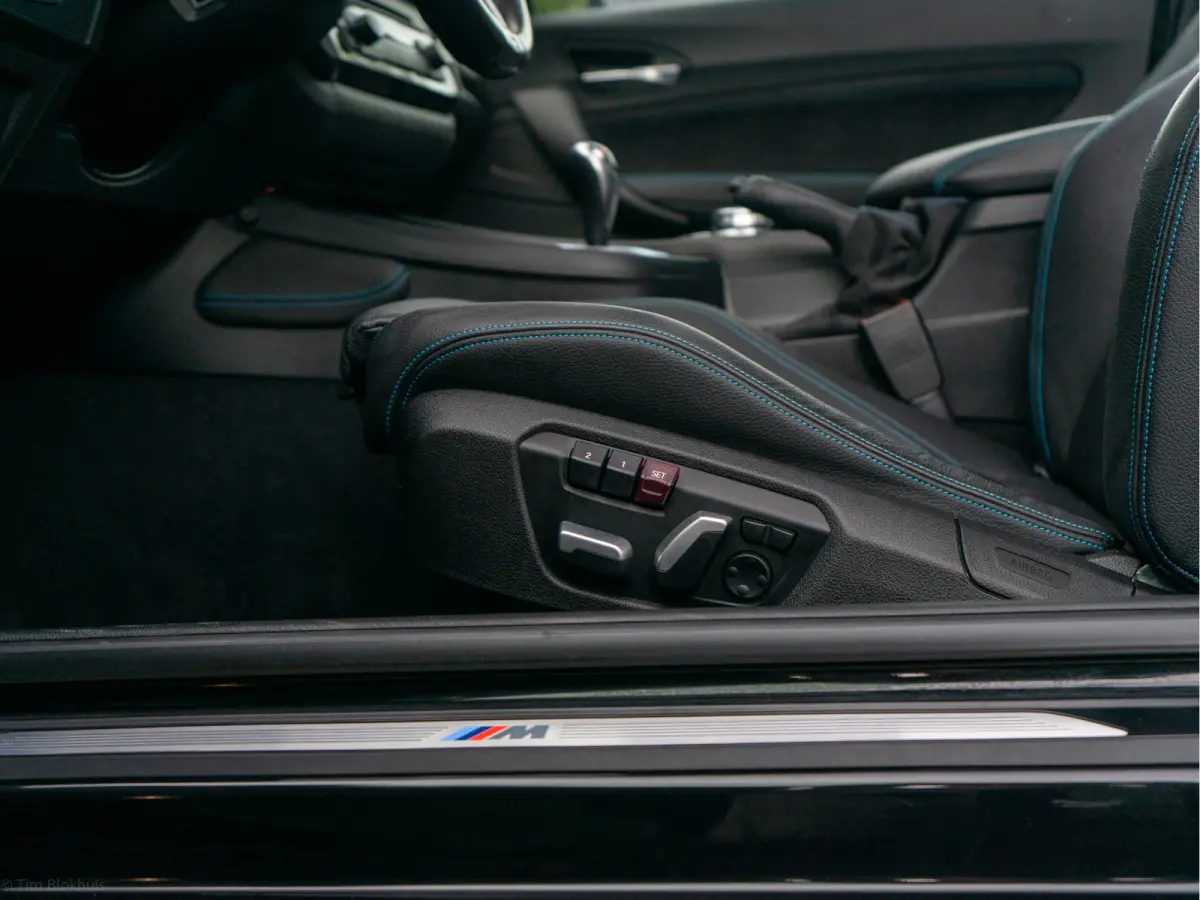 M2 DCT 370PK NIEUWSTAAT I NL-AUTO I NAP I DEALER-ONDERHOUDEN I I 19" I Harman kardon I Leer I Schuifdak I Memory I Camera I Led I Carplay I Carbon I