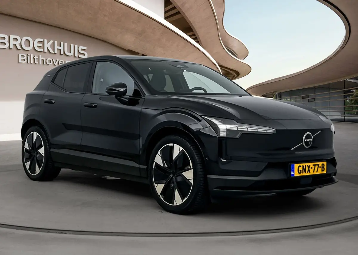 Twin Motor Performance Ultra 69 kWh | 20"LM Velgen | Climate Pack | Getint glas | Panoramadak | Harman/Kardon | Adaptive Cruise Control & Pilot Assist|