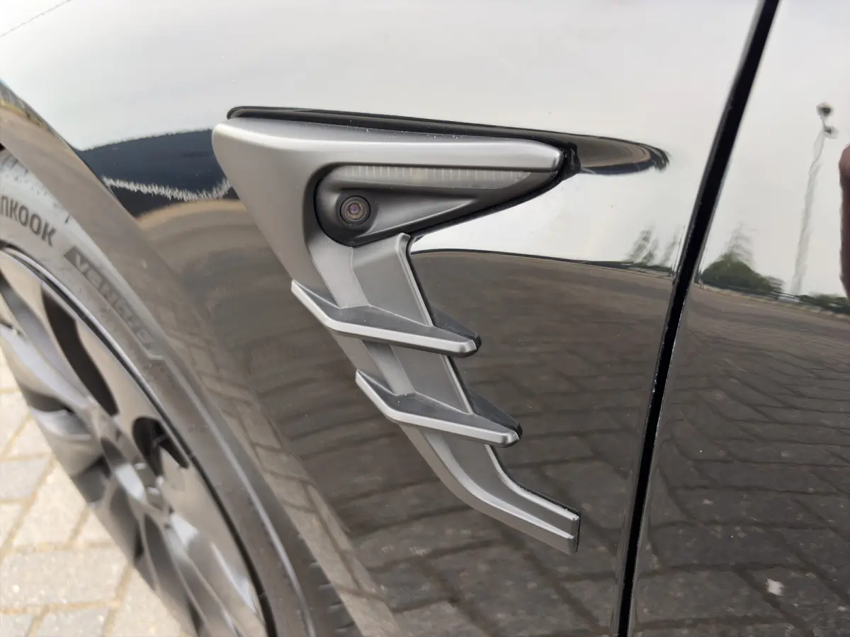Long Range AWD 75kWh 351pk | Camera | Leder | Panoramadak | LED | Cruisecontrol adaptief | Elec. bed. stoelen | Metallic lak | Stoelverwarming | Navigatie