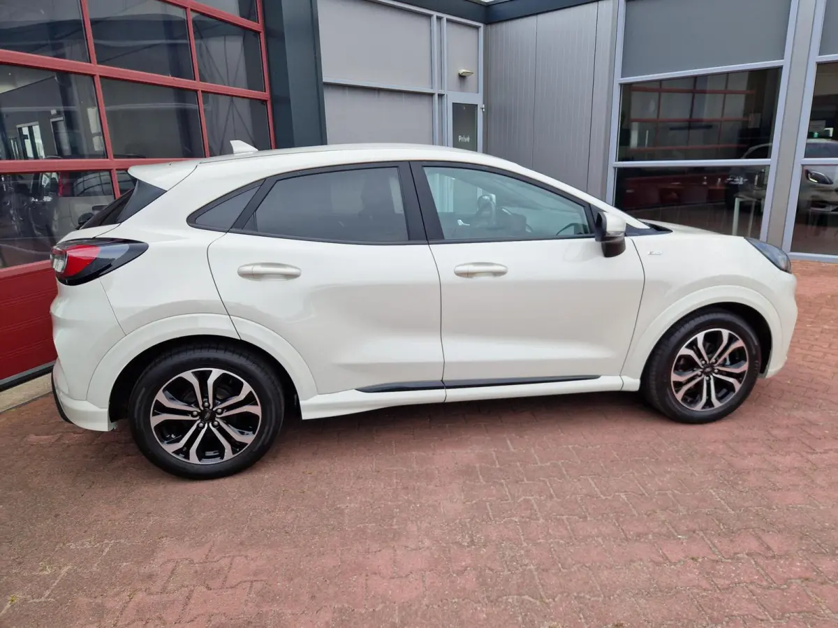1.0 EcoBoost ST-Line X 12MND BOVAG GAR|NAVI|CAMERA|AFN. TREKHAAK|STOELVERW|STUURVERW