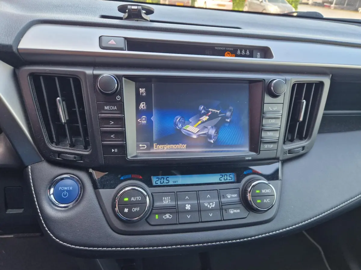 2.5 Hybrid Dynamic Sport 12MND BOVAG GAR|ECC|LMV 18"|CAMERA|ACC|PRIV GLASS