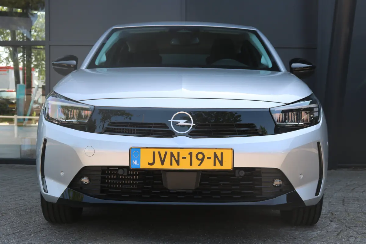 1.2 Turbo Hybrid Edition Voorstoelen & Stuur verwarmd | Cruise | Dodehoek | Apple Carplay/Android | LED |