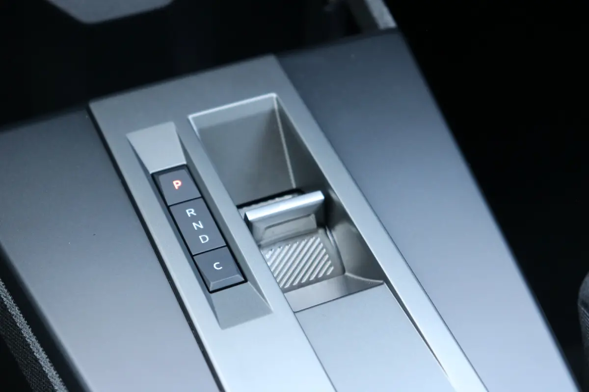 GS 44 kWh | Navi | Camera | DAB | Dodehoek | Climate | LMV 17 " | Apple Carplay/Android |