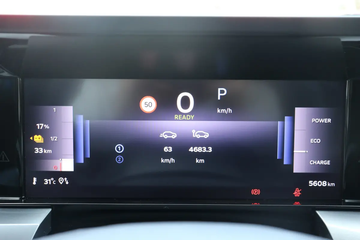 GS 44 kWh | Navi | Camera | DAB | Dodehoek | Climate | LMV 17 " | Apple Carplay/Android |