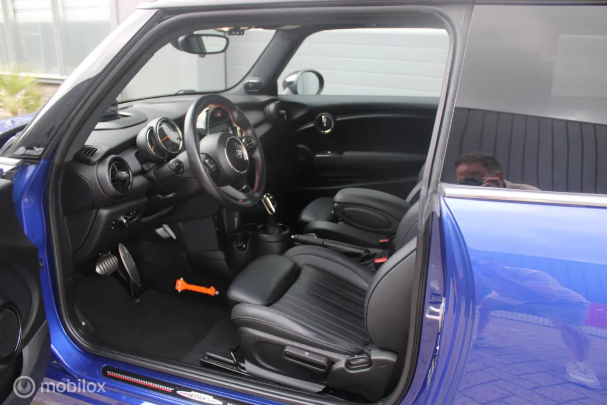 1.5 Cooper Salt *JCW PAKKET* | Automaat | Leer | Head-Up | Harman Kardon | NL Auto.