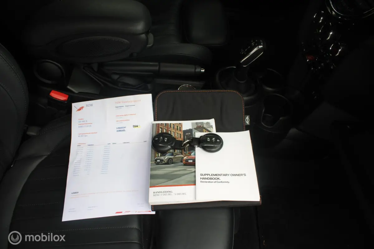 1.5 Cooper Salt *JCW PAKKET* | Automaat | Leer | Head-Up | Harman Kardon | NL Auto.