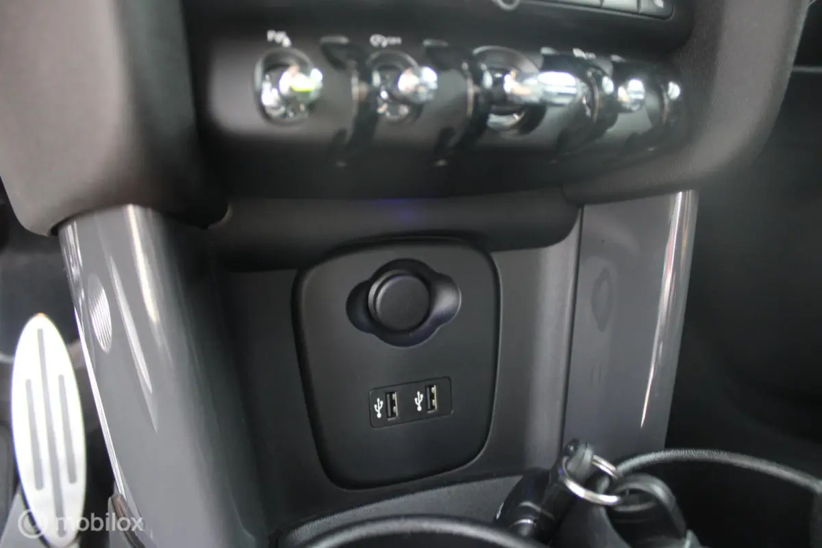 1.5 Cooper Salt *JCW PAKKET* | Automaat | Leer | Head-Up | Harman Kardon | NL Auto.