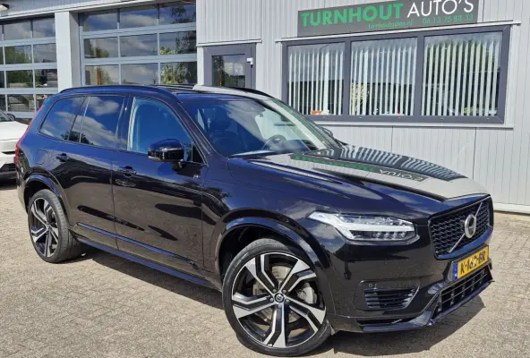 T8 Recharge AWD R-Design