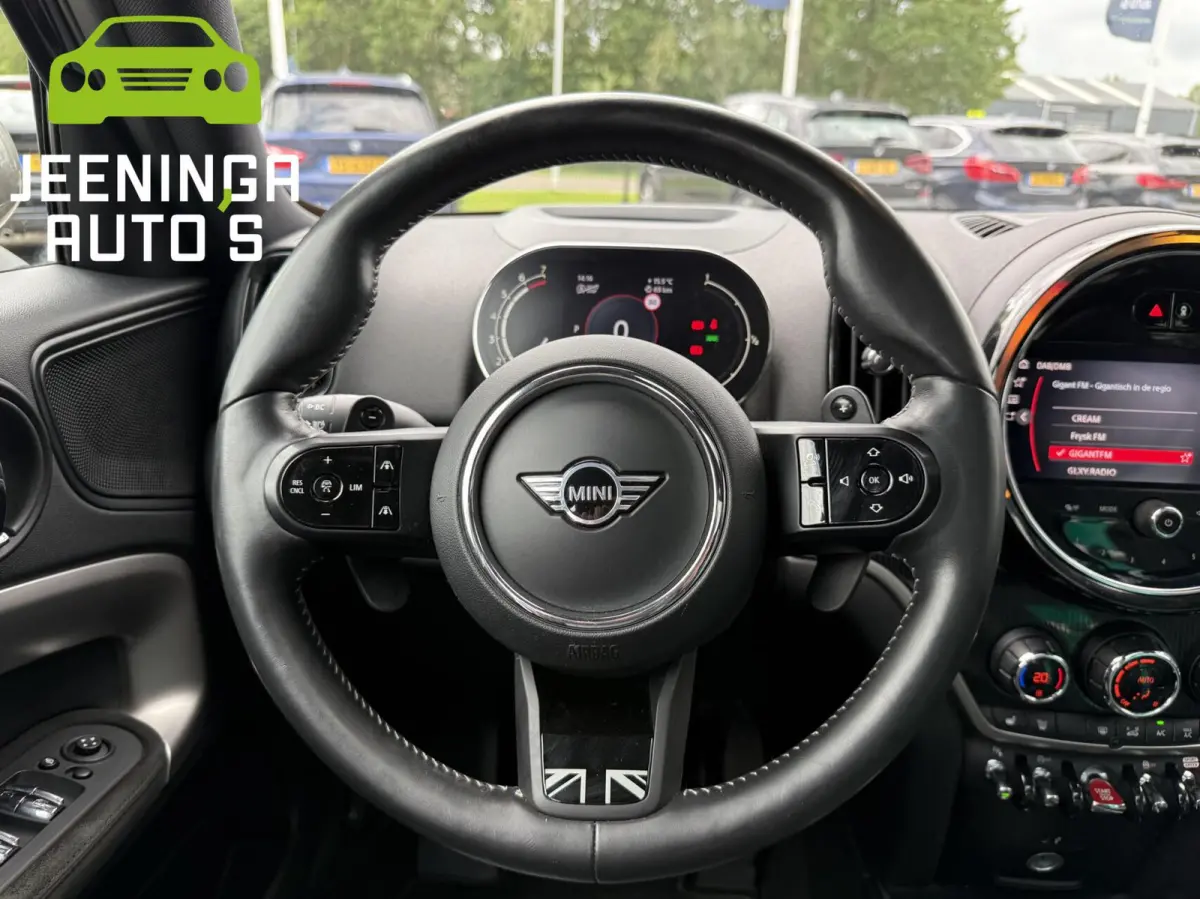 2.0 Cooper S MINI Yours|Pano|Stoelverwarming|Clima|Memory