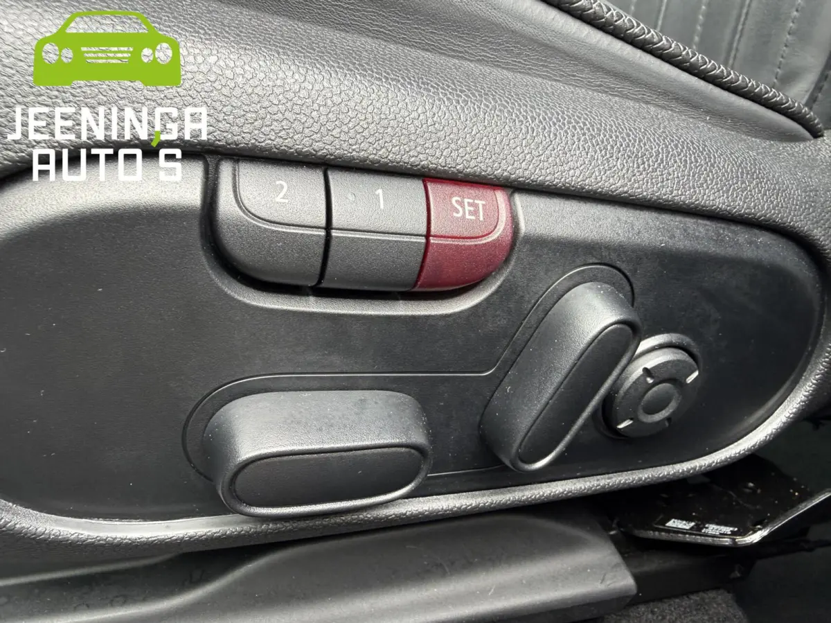 2.0 Cooper S MINI Yours|Pano|Stoelverwarming|Clima|Memory