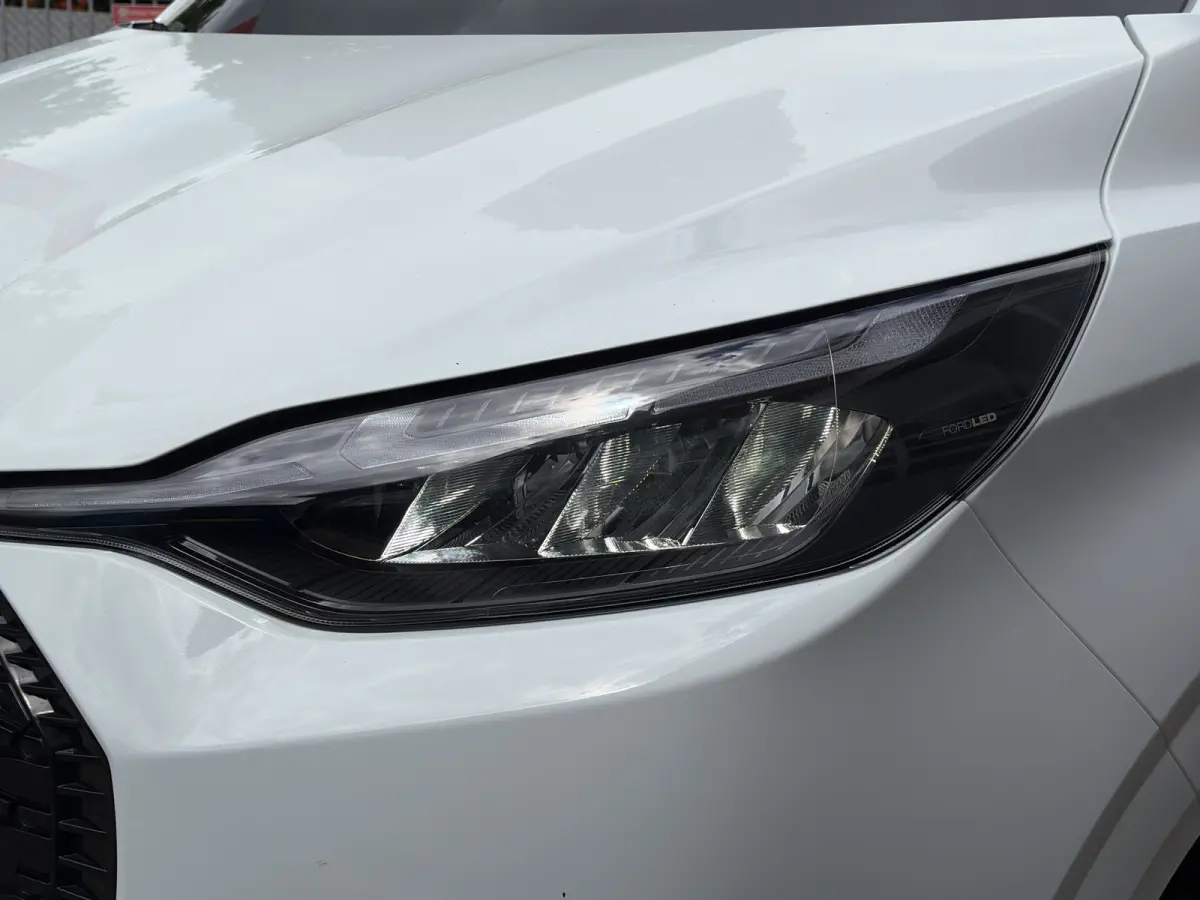 320 L1H1 136pk Trend 71 kWh | Nieuw! | WLTP range 370km | Ford Protect 2+3 jaar | Laadruimte afwerking |