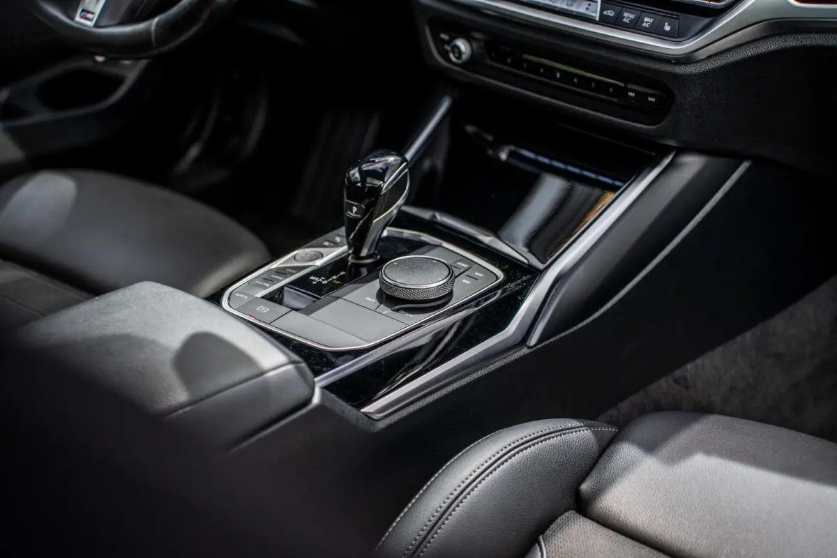 320e xDrive|PANO|SFEER|CAMERA|ACC|17''