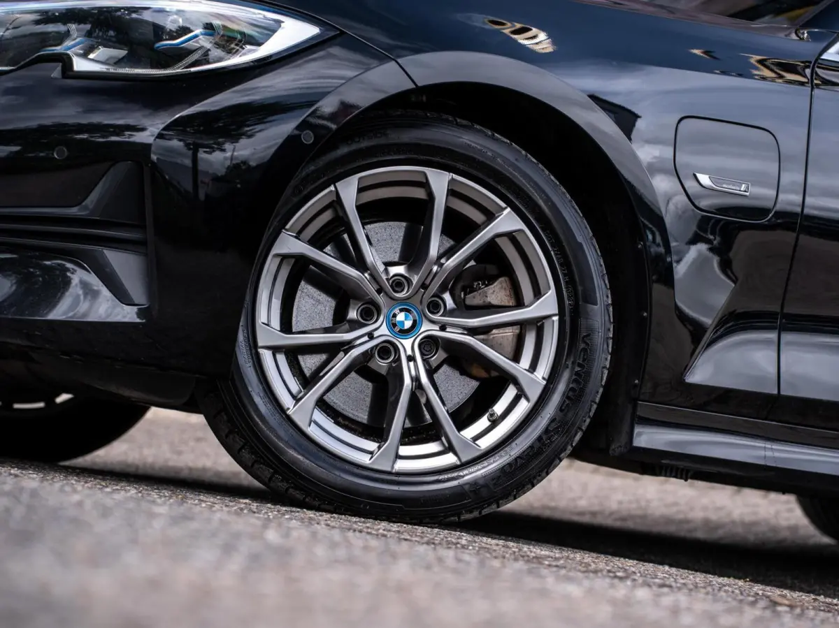 320e xDrive|PANO|SFEER|CAMERA|ACC|17''