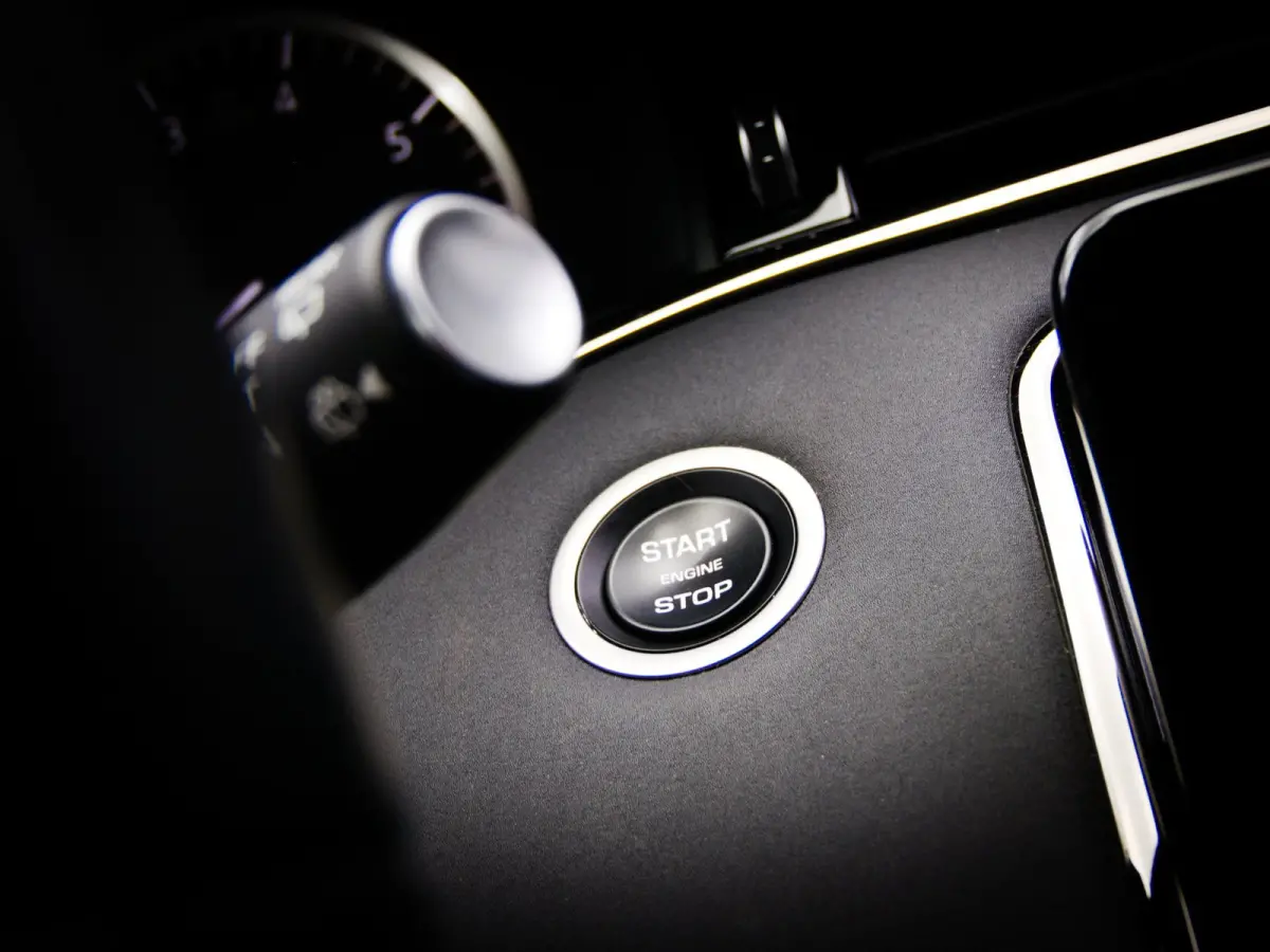 1.5 P300e AWD R-Dynamic HSE (PANO, ADAPTIVE CRUISE, MERIDIAN-AUDIO, DODEHOEKDETECTOR, APPLE CARPLAY)