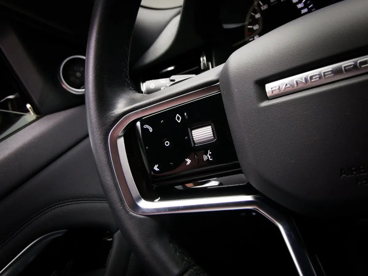 1.5 P300e AWD R-Dynamic HSE (PANO, ADAPTIVE CRUISE, MERIDIAN-AUDIO, DODEHOEKDETECTOR, APPLE CARPLAY)