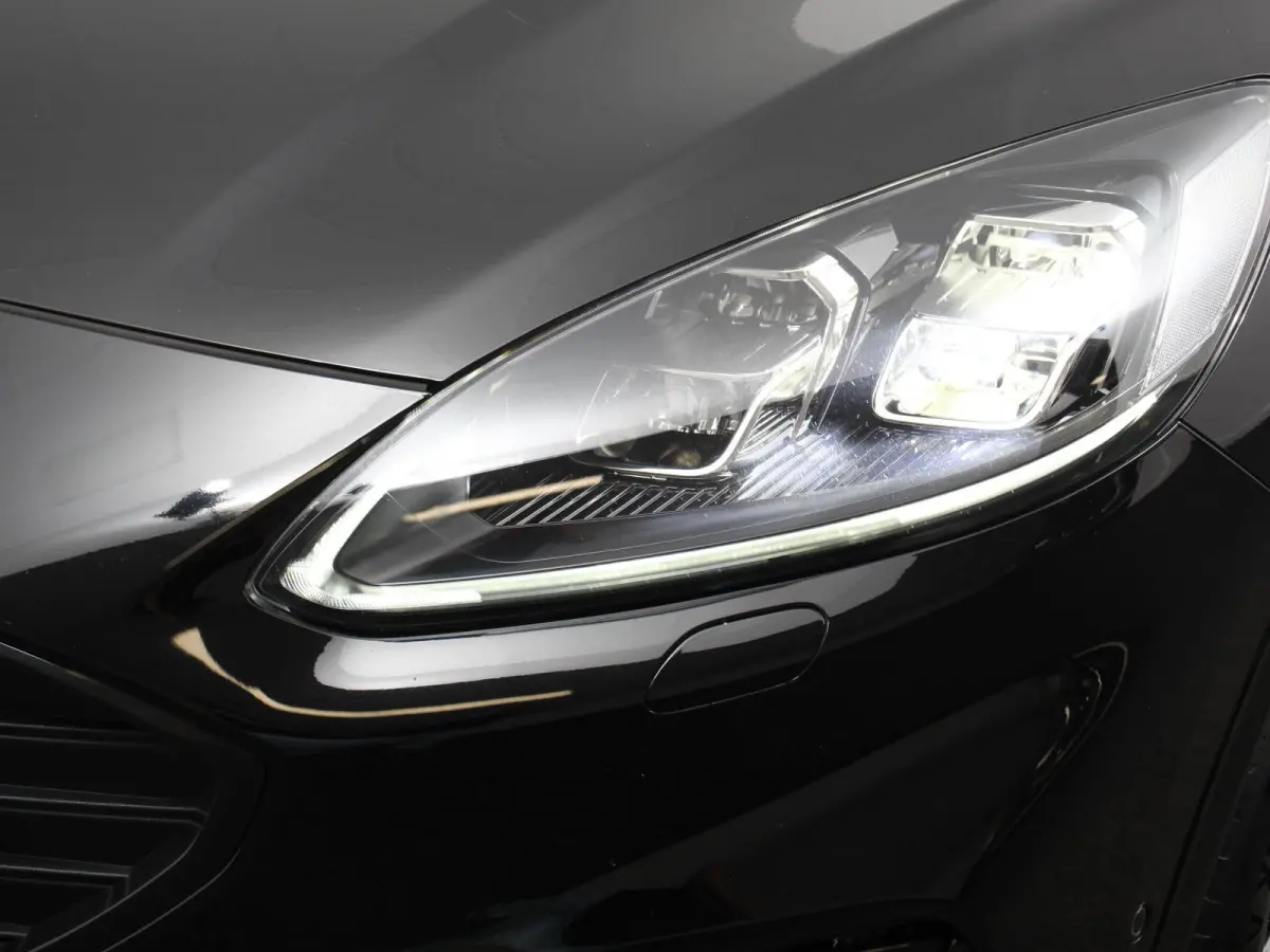 2.5 PHEV ST-Line X Automaat 261pk B&O Climate Control Navigatie Camera Elektrische Achterklep Verwarmbare voorstoelen Parkeersensoren voor & achter Verwarmbare voorruit Lichtmetalen velgen T