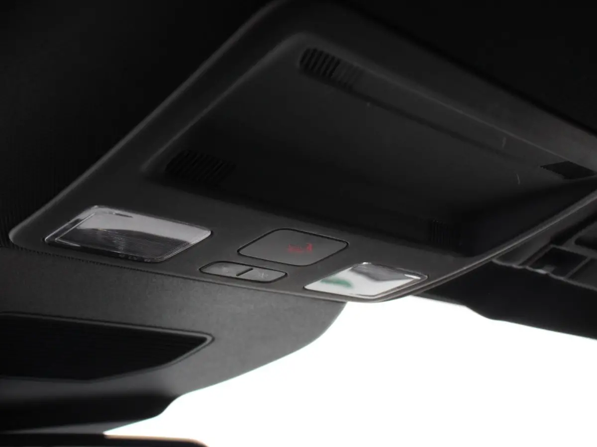 2.5 PHEV ST-Line X Automaat 261pk B&O Climate Control Navigatie Camera Elektrische Achterklep Verwarmbare voorstoelen Parkeersensoren voor & achter Verwarmbare voorruit Lichtmetalen velgen T