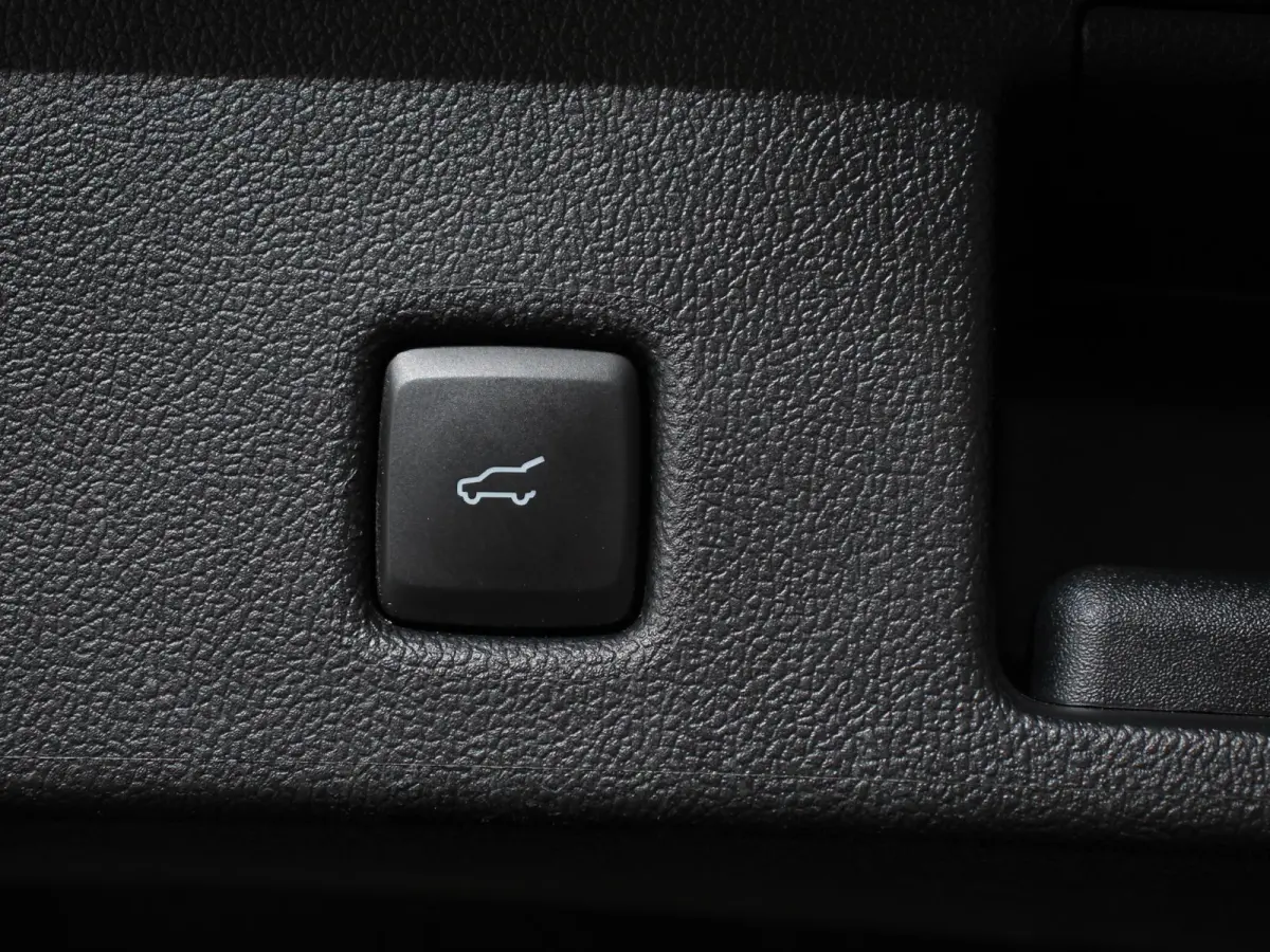 2.5 PHEV ST-Line X Automaat 261pk B&O Climate Control Navigatie Camera Elektrische Achterklep Verwarmbare voorstoelen Parkeersensoren voor & achter Verwarmbare voorruit Lichtmetalen velgen T
