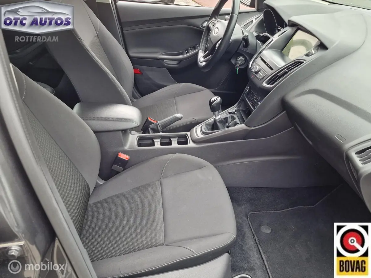 1.0 ST-Line Dealer onderhouden bijzonder nette auto