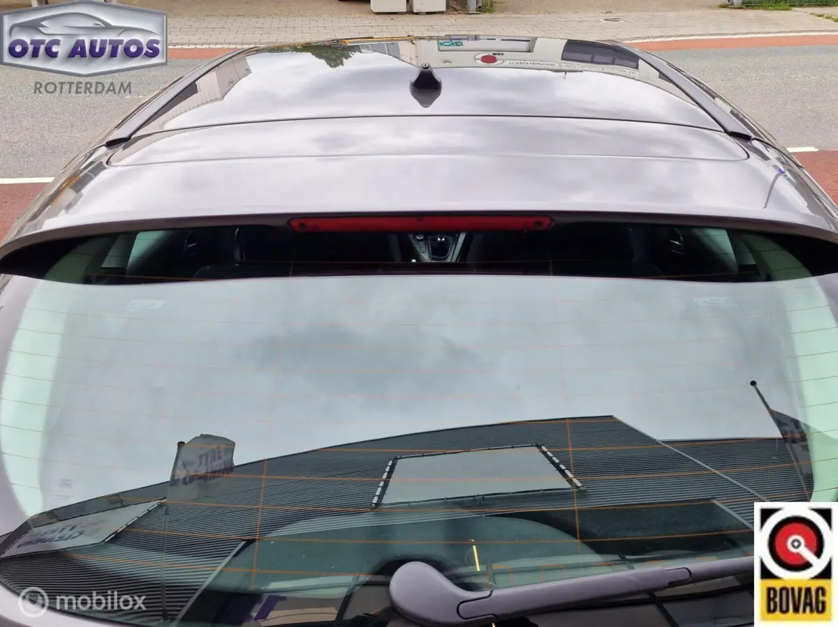 1.0 ST-Line Dealer onderhouden bijzonder nette auto
