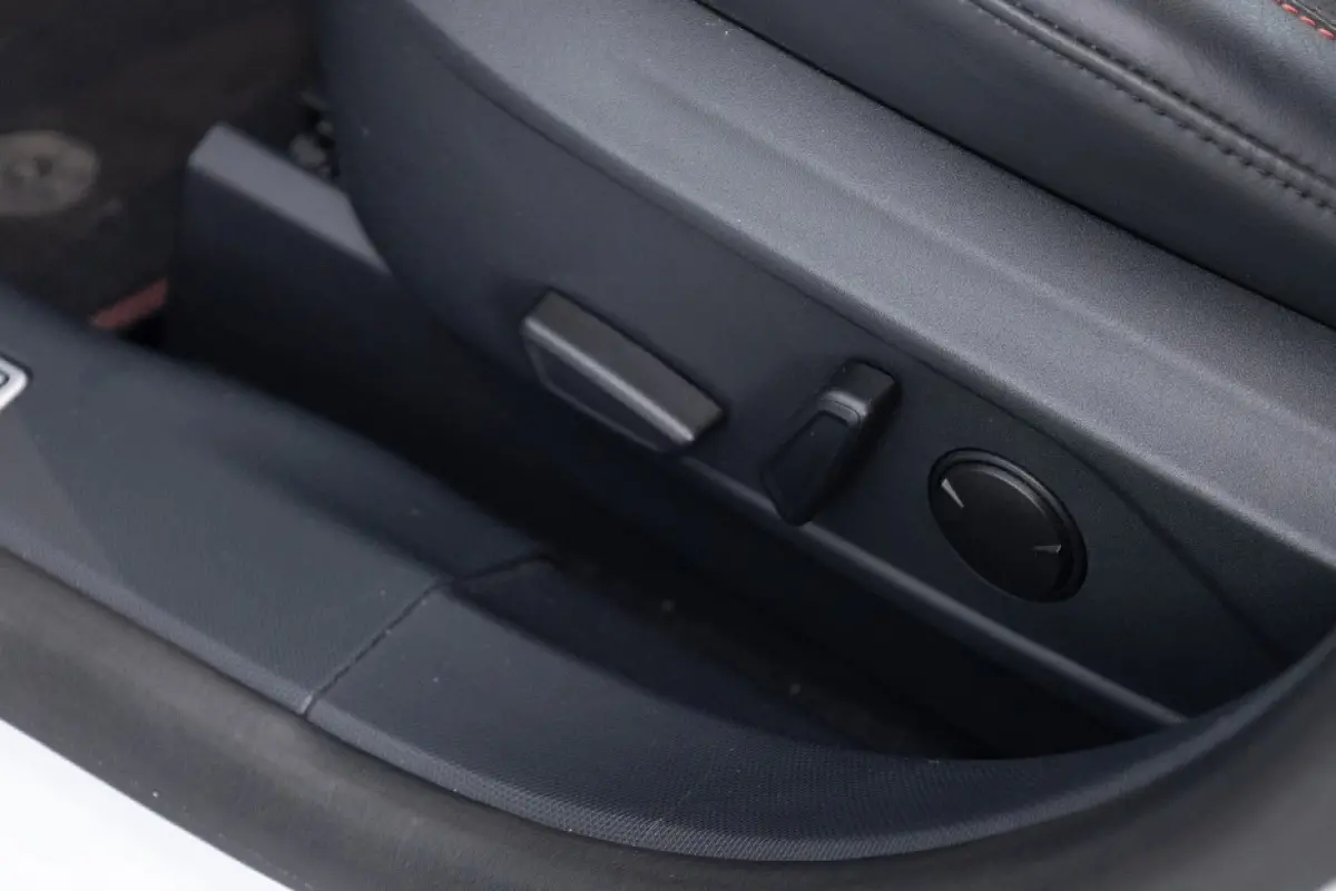 Extended AWD 98 kWh *SOH 98.4%* LEDER | Full LED | CAMERA !